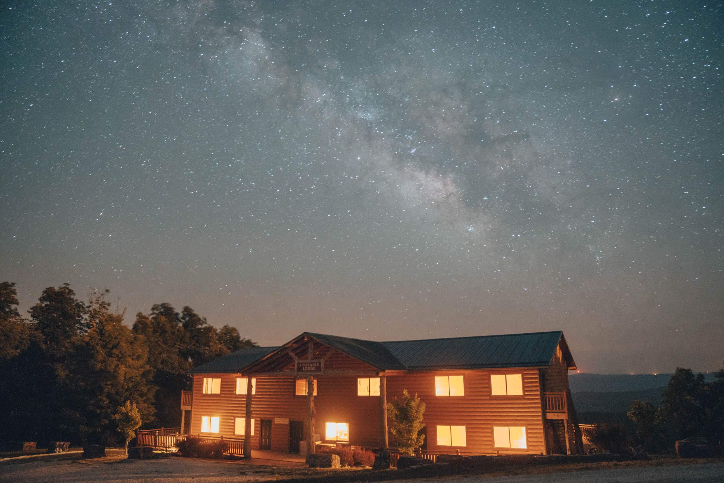 Riverwind Lodge at night